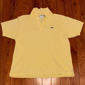 Lacoste Yellow Short-Sleeve Piqué Polo with Green Logo